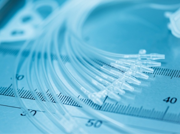 Biocompatible medical fluid transfer tubes with specialized connection points